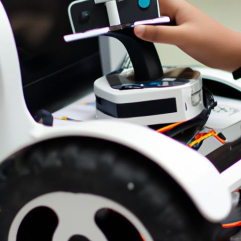 Lernroboterauto und Kinderspielzeug-Roboterarm, angetrieben von Jetson Nano für Roboterkartierung und Navigation JetAuto Pro Open Source