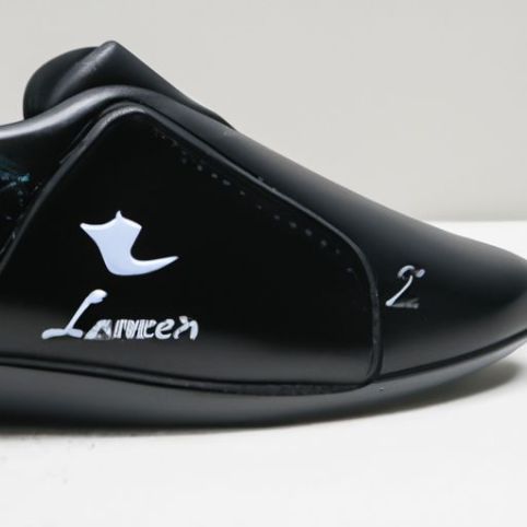 Woman Black Sneakers Skate 2023 new Table Tennis Shoes For Men Oem Odm Custom Cricket Footwear Female