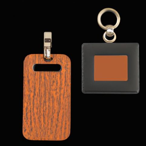 حامل سبائك الزنك سيارة العلامة التجارية مستطيل خشب الزان خشبية فارغة معدنية Keyrings مفتاح قلادة جلد طبيعي ألياف الكربون المفاتيح عالية الجودة شعار مخصص شكل مفتاح