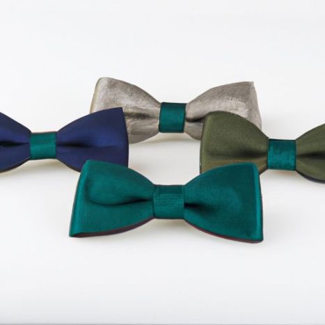 Conjunto de broches de pajarita de seda, pajarita de ceremonia hecha en Italia, conjunto de corbata y corbata para hombre, accesorios lisos, corbatas y pañuelo de lujo color champán