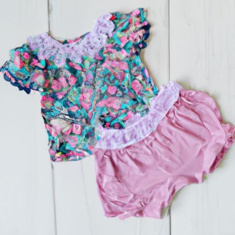 Рубашки с шортами с рюшами Детские шорты для малышей Комплект одежды Комплект детской одежды Комплект детской одежды с короткими рукавами и кружевным цветочным принтом