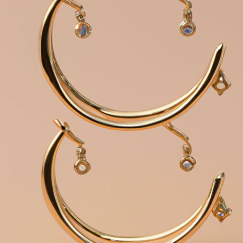 Trendy Popular Moon Bay Hoop jewelry personality C Shape Earrings 18K Gold Plated Stainless Steel Jewelry New Design Crystal Rhinestone