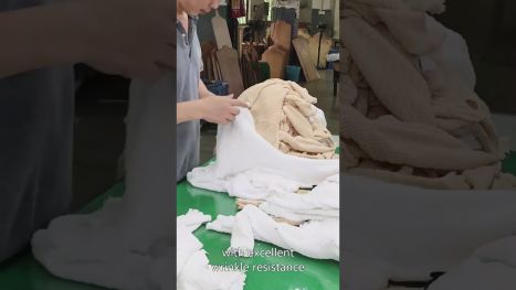 impianto di produzione di arazzi lavorati a maglia