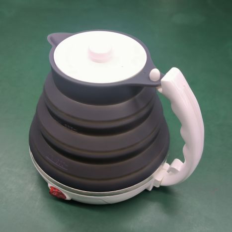 Силиконовый автомобильный электрический чайник на заказ, Китай, хорошая фабрика, складной чайник с горячей водой 24 В, китайский дешевый производитель, портативный автомобильный электрический чайник ODM